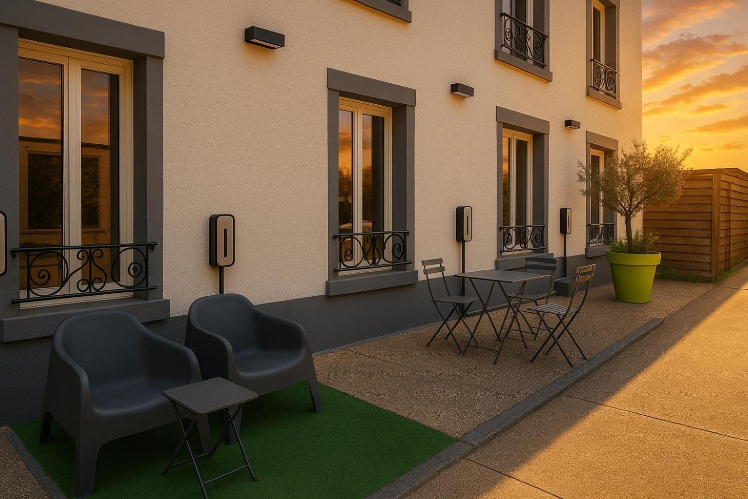 Logis Hotel Du Cirque Troyes Centre Historique Eksteriør bilde