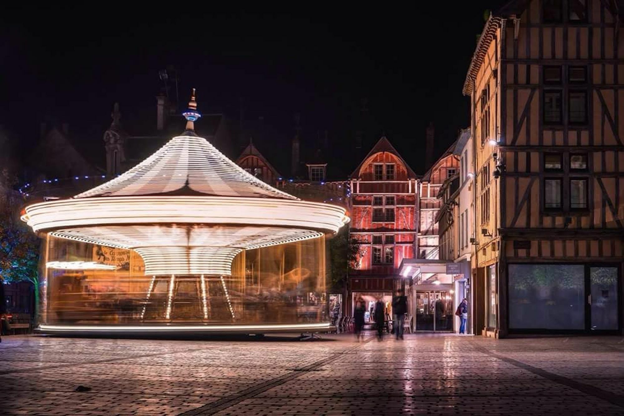 Logis Hotel Du Cirque Troyes Centre Historique Eksteriør bilde